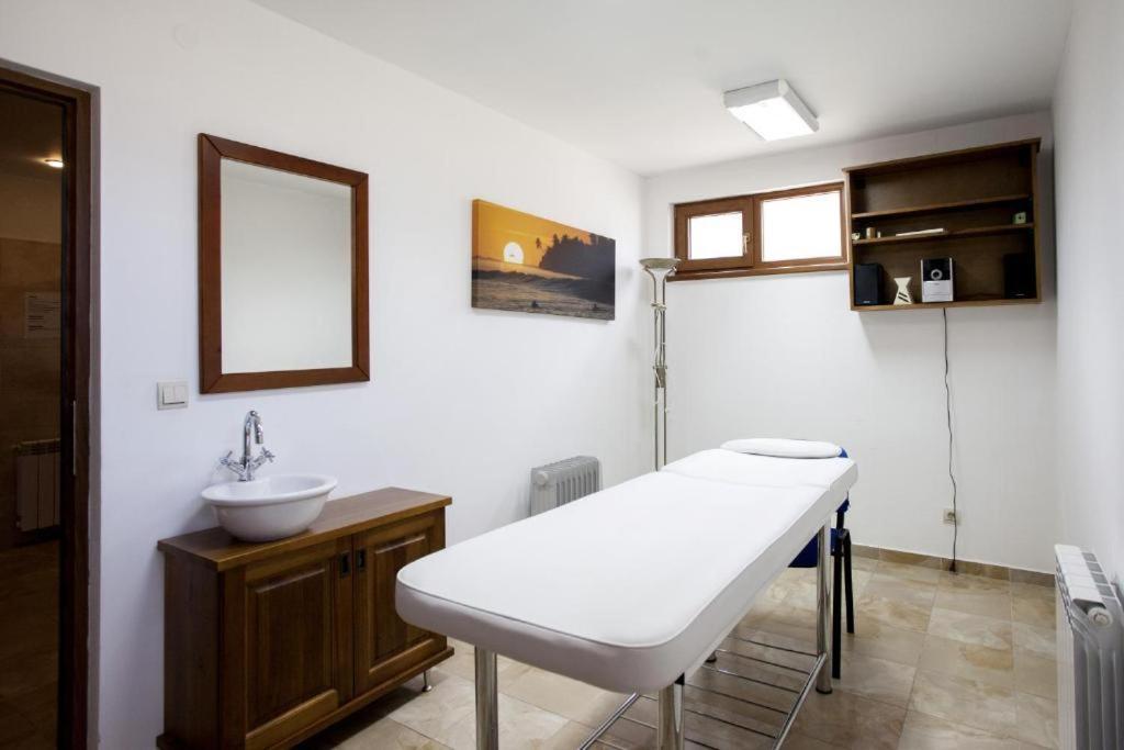 One Bedroom Apartment Pirin Lodge Bansko Exteriör bild